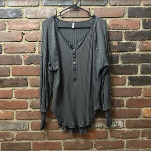 free people • charcoal movement bella layer shirt long sleeve / medium